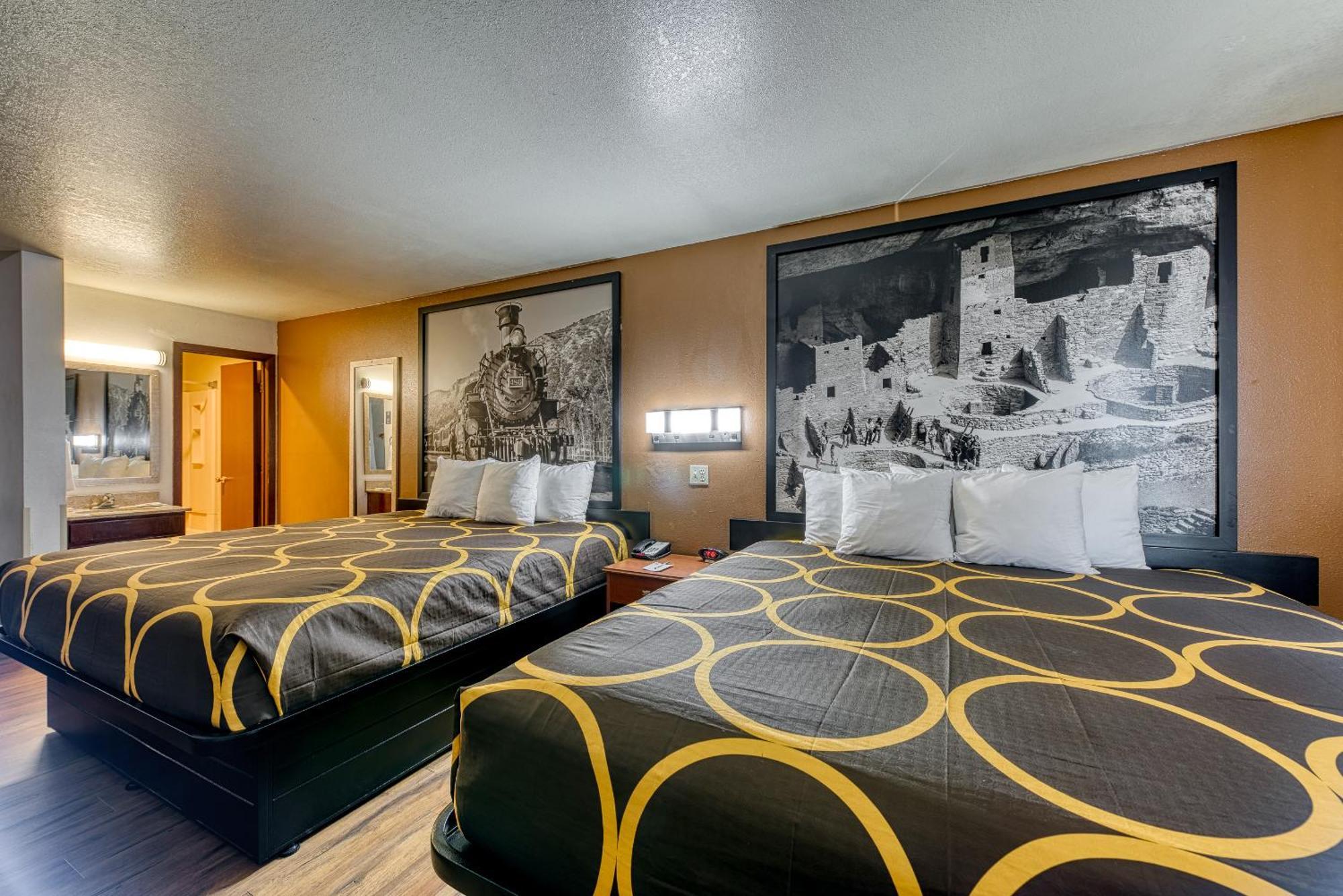 Super 8 By Wyndham Alamosa Motel Стая снимка