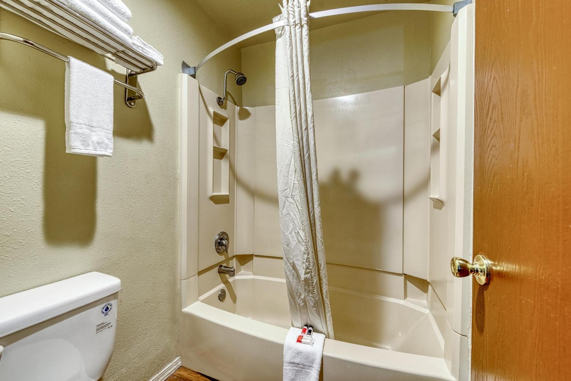Super 8 By Wyndham Alamosa Motel Стая снимка
